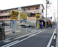 【P2】提携駐車場